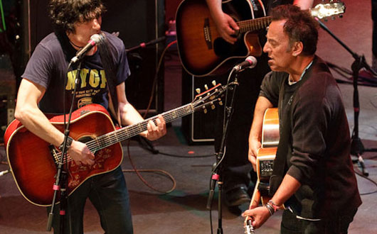 Springsteen bendice el concierto «Light Of Day»